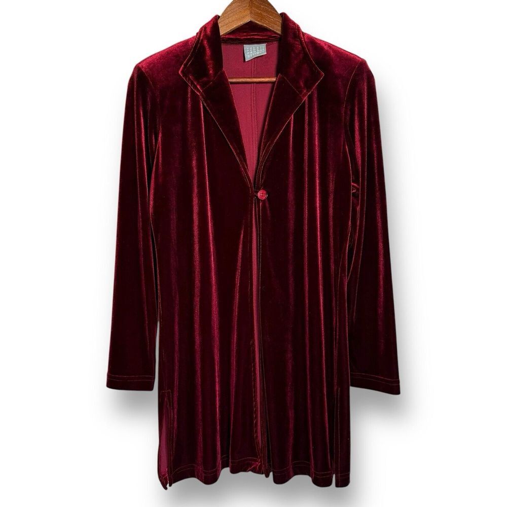 Vintage Rabbit Rabbit Rabbit Velvet Duster in Deep Red, size 4P, flawless!